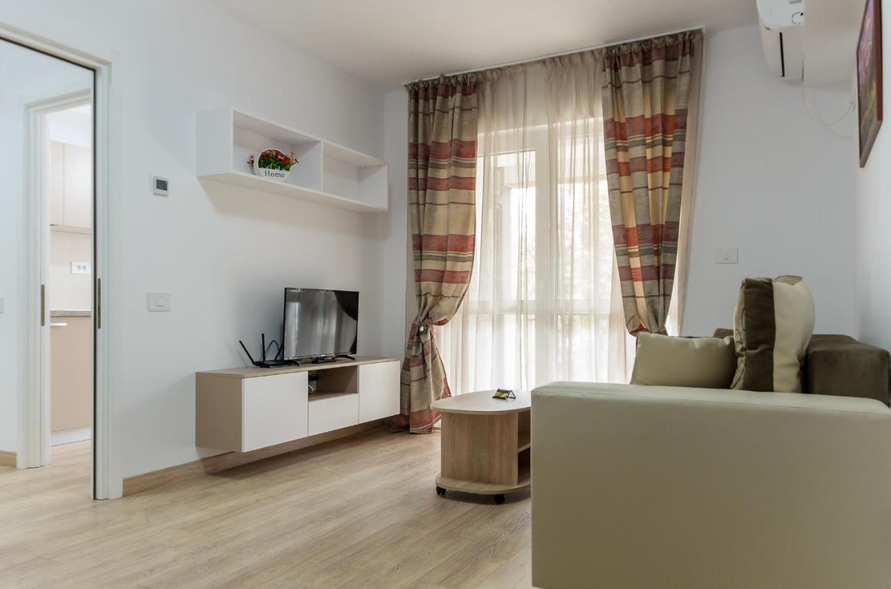Luxury Apartments Newton By Glam Яссы Экстерьер фото