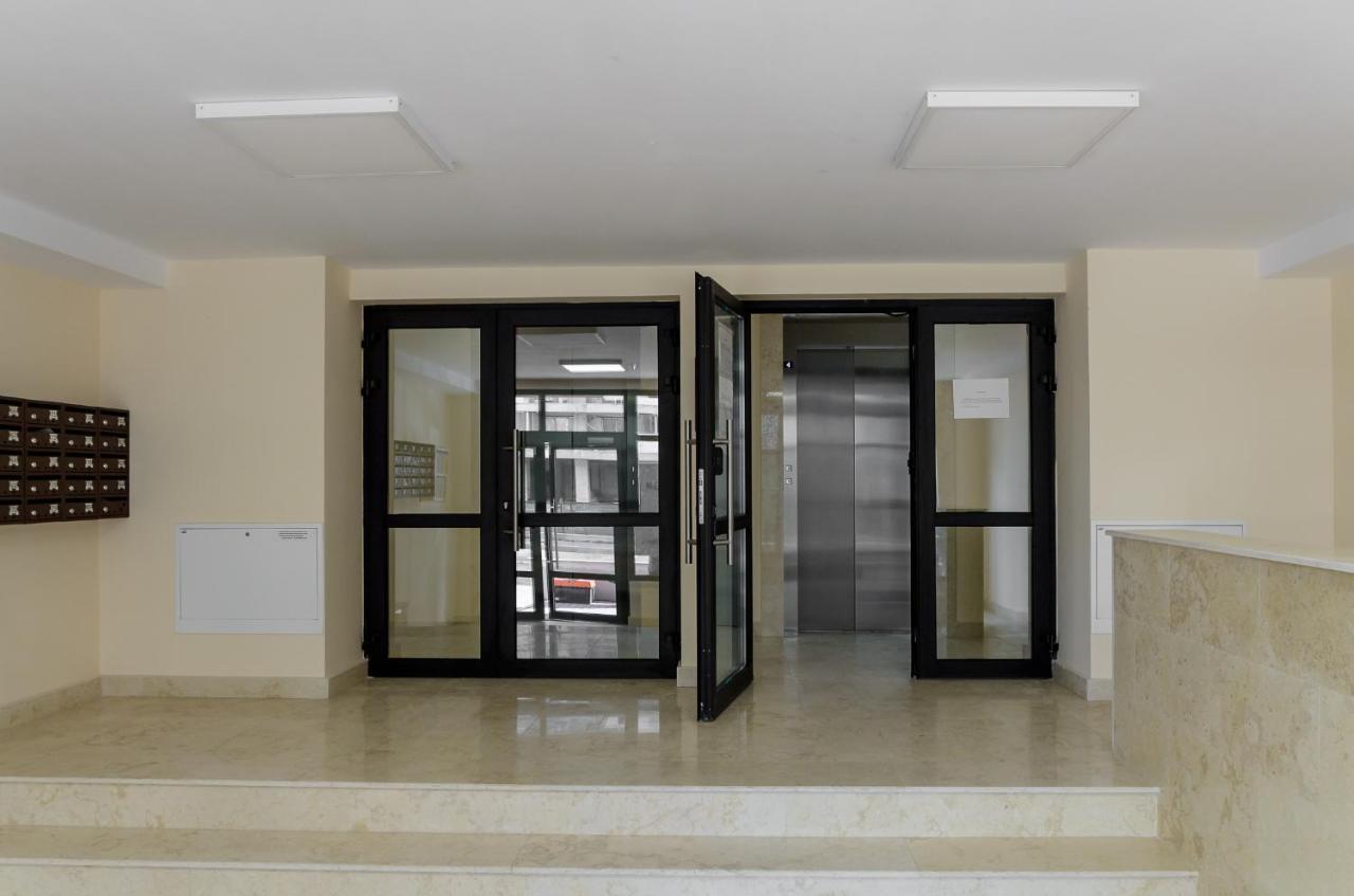 Luxury Apartments Newton By Glam Яссы Экстерьер фото