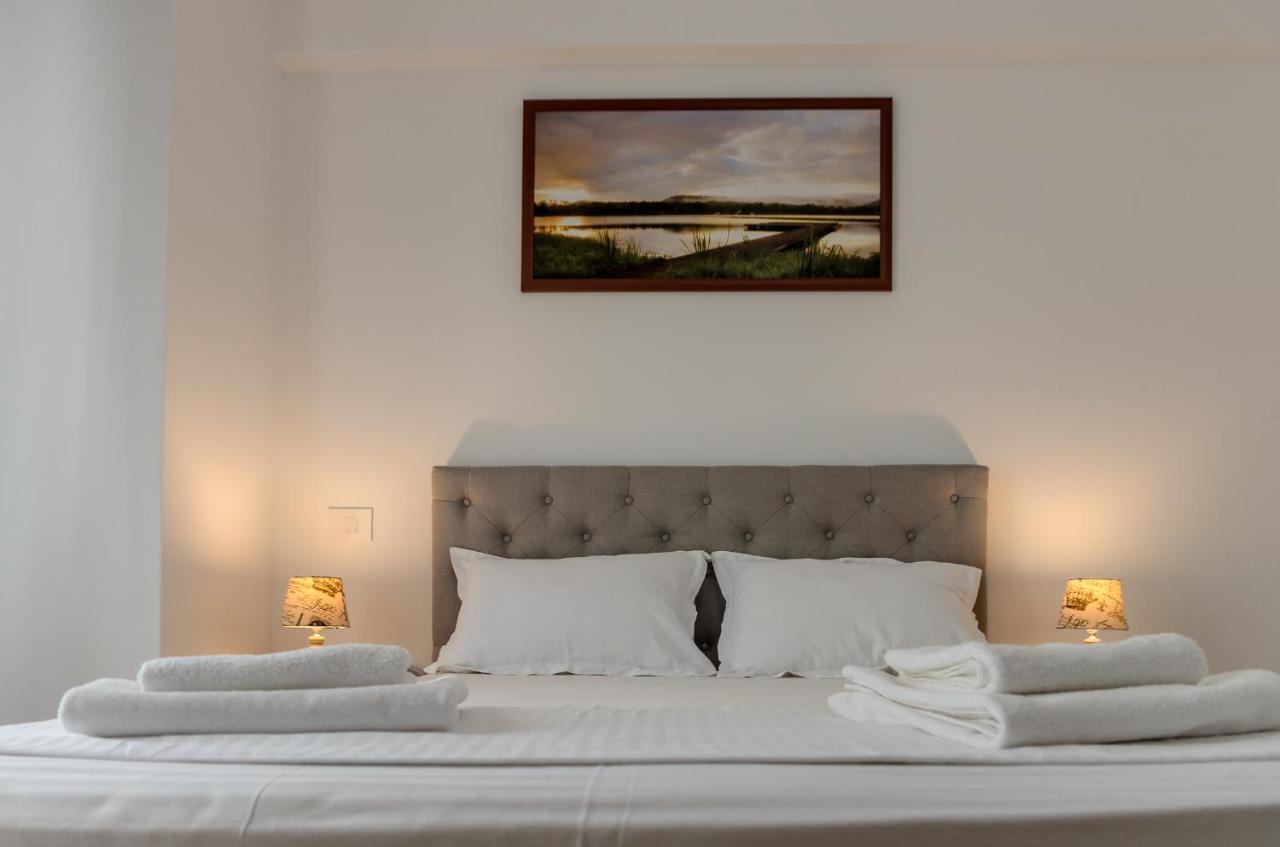 Luxury Apartments Newton By Glam Яссы Экстерьер фото