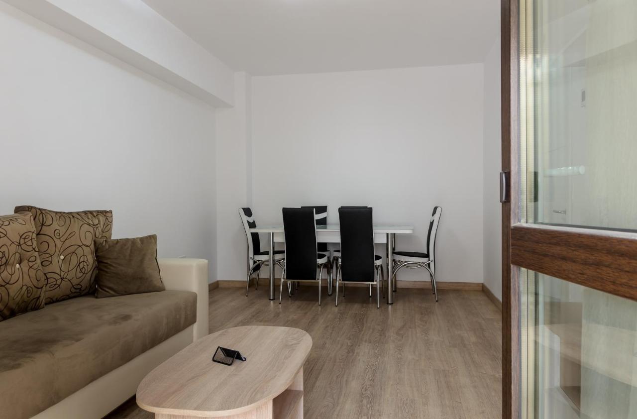 Luxury Apartments Newton By Glam Яссы Экстерьер фото