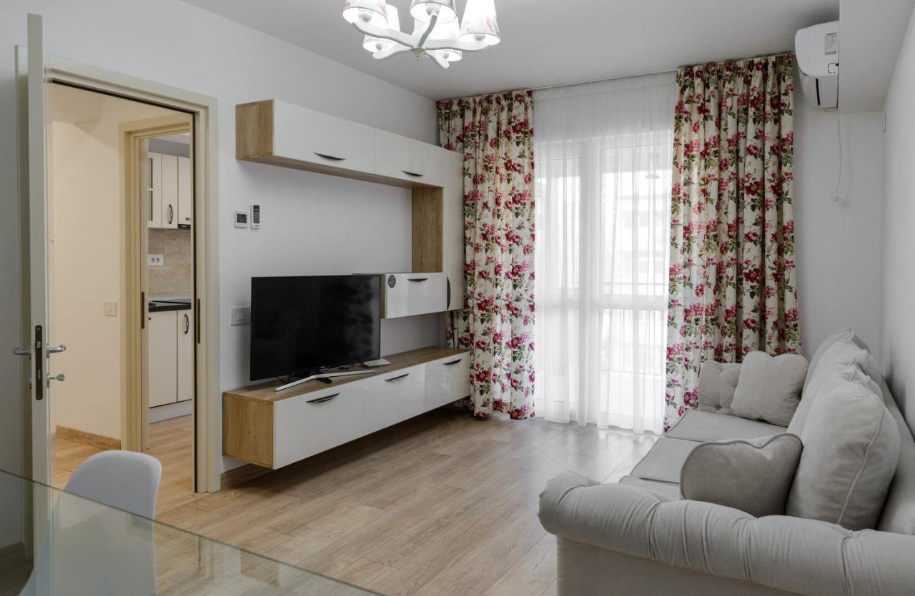 Luxury Apartments Newton By Glam Яссы Экстерьер фото