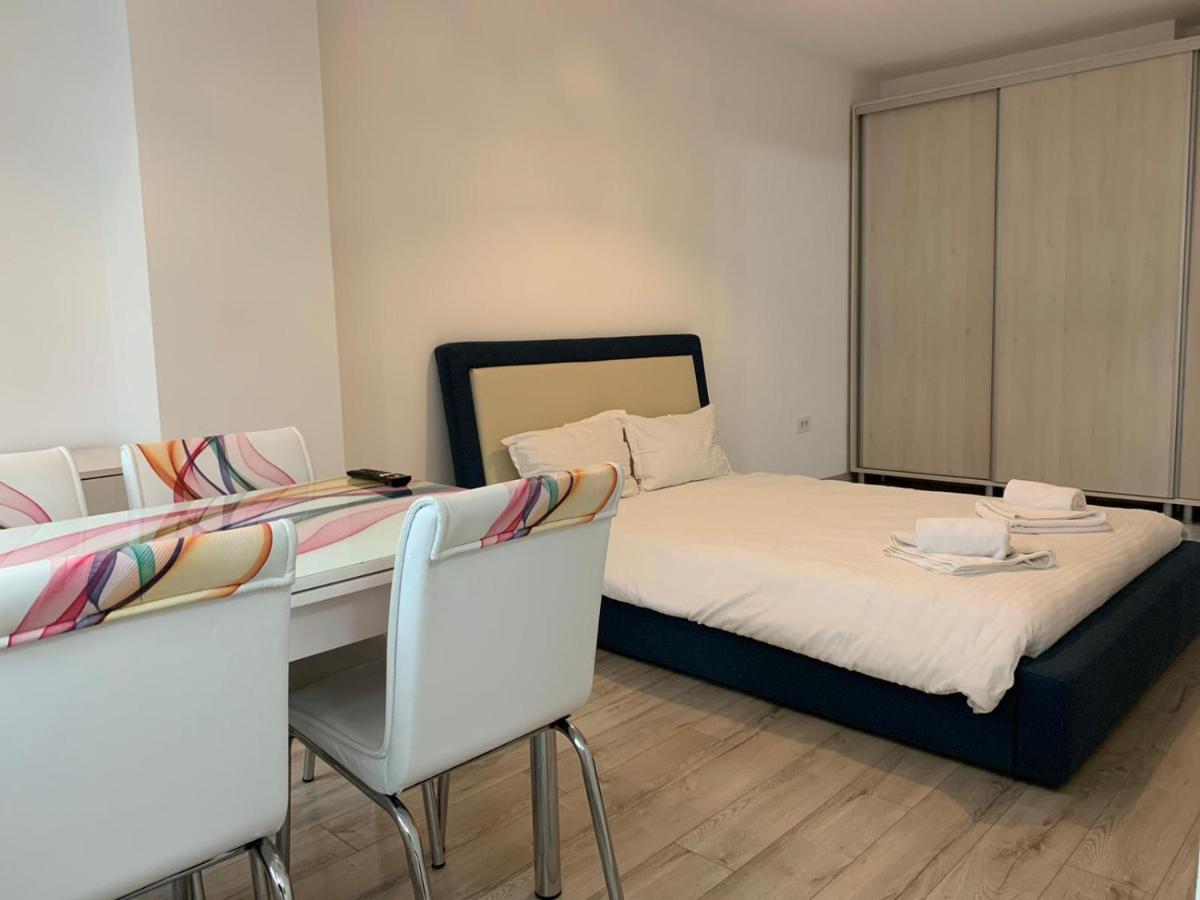 Luxury Apartments Newton By Glam Яссы Экстерьер фото