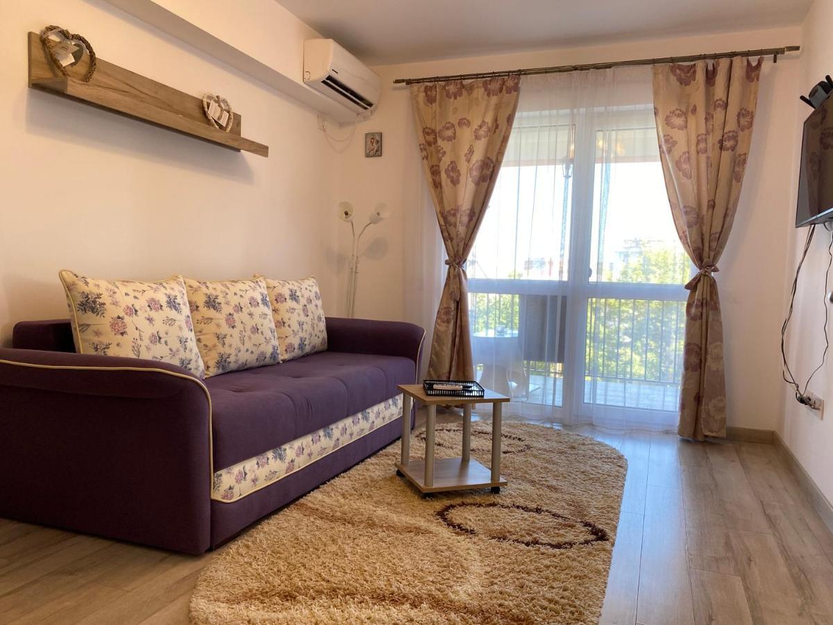 Luxury Apartments Newton By Glam Яссы Экстерьер фото