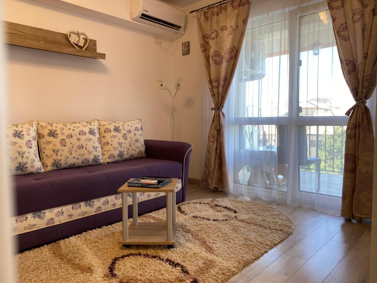 Luxury Apartments Newton By Glam Яссы Экстерьер фото