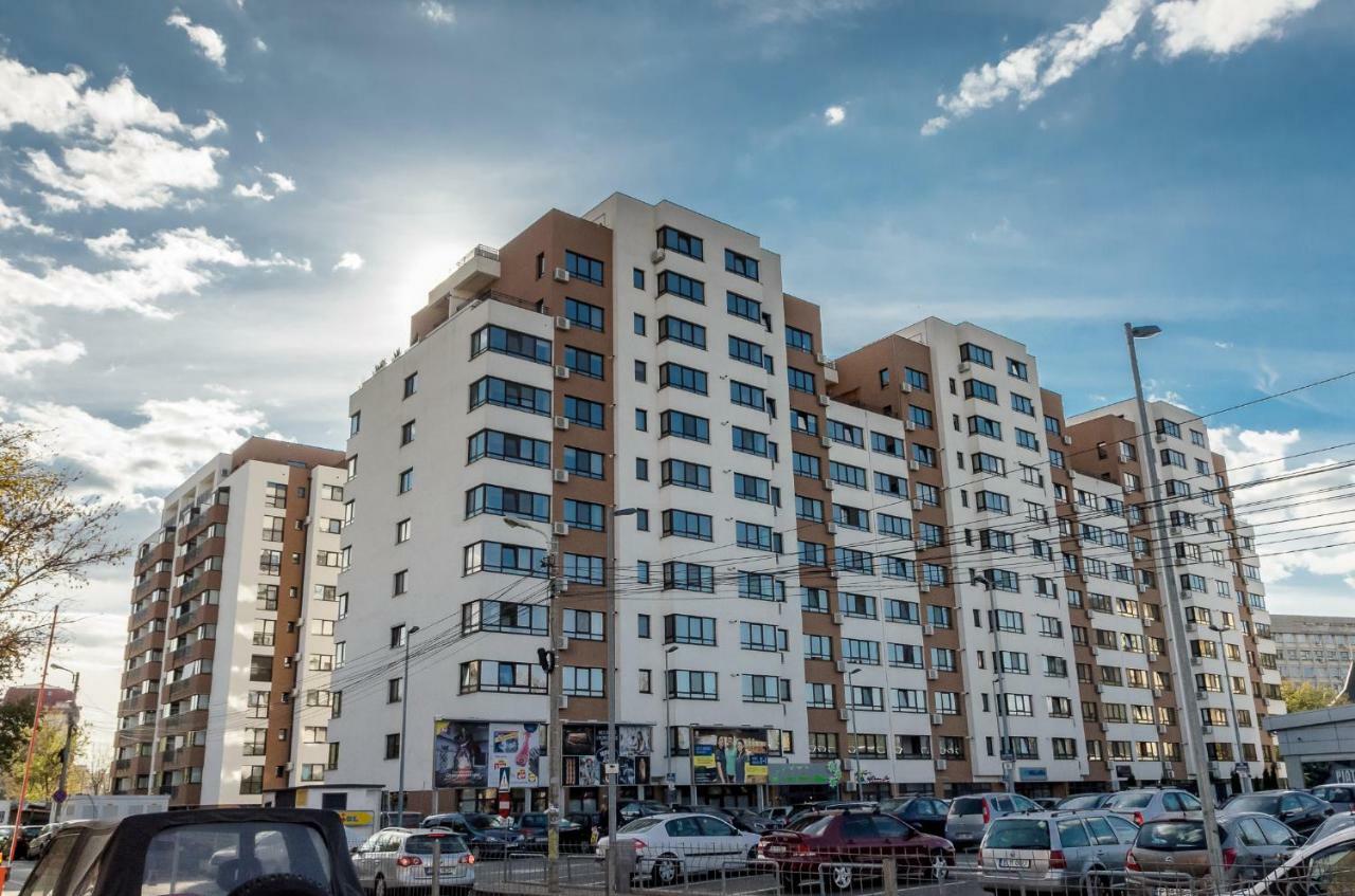 Luxury Apartments Newton By Glam Яссы Экстерьер фото